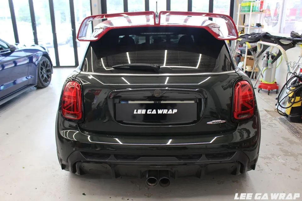 MINI MINI Cooperのカーラッピング事例|費用目安・仕上がり 施工写真 3-1