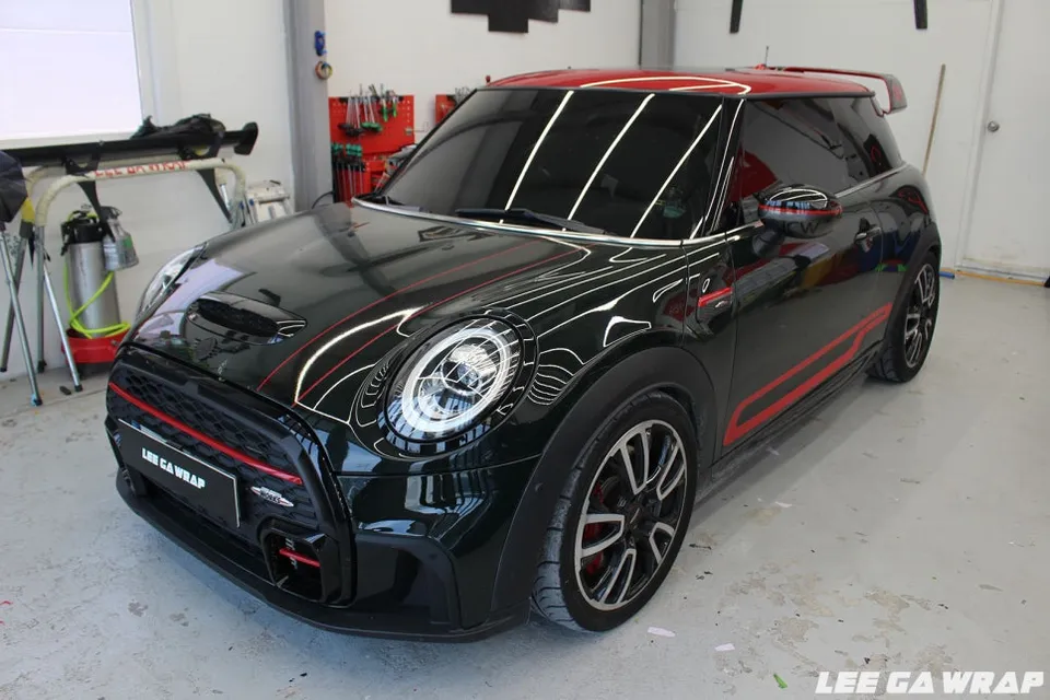 MINI MINI Cooperのカーラッピング事例|費用目安・仕上がり 施工写真 2-3