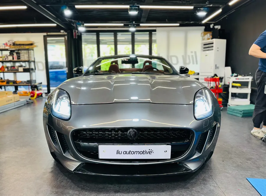 Jaguar F-Type ambient lighting - Jaguar F-Type Ambient Lighting Review — Cost & Results photo 3