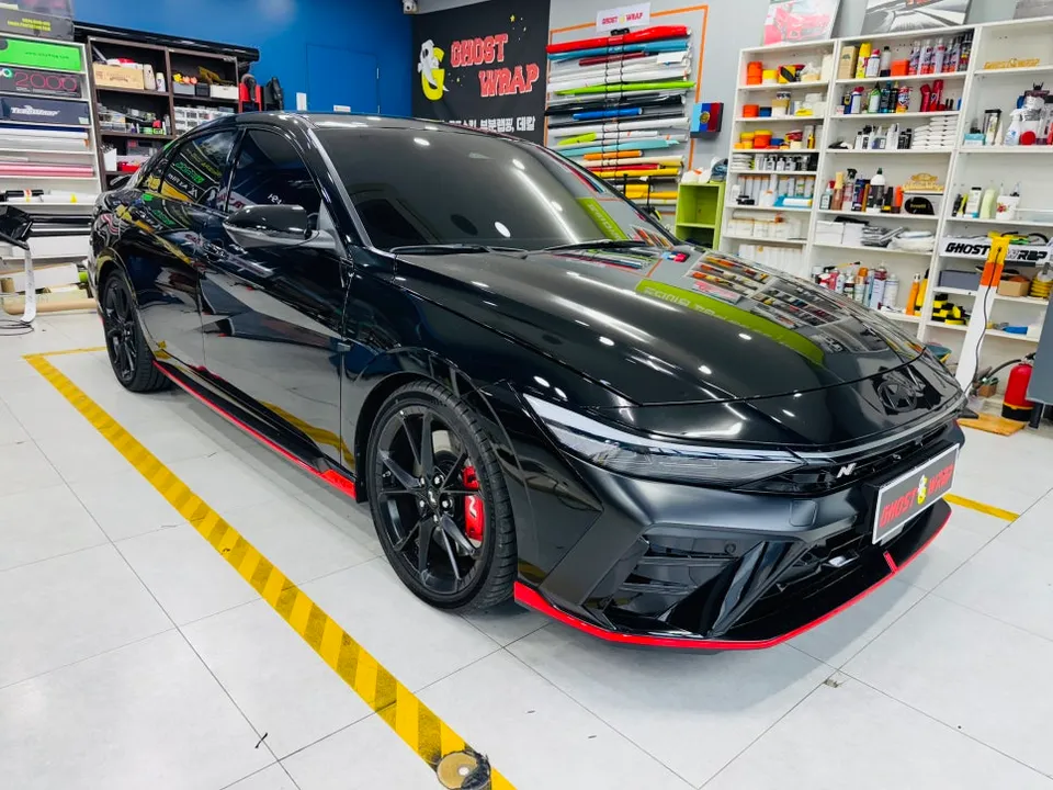 Hyundai Elantra N PPF施工事例:ダークN化とライト保護 施工写真 1-2