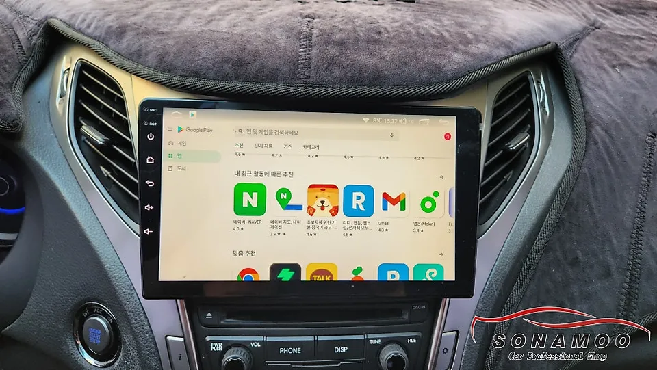 Hyundai Grandeur HGのAndroid Auto・CarPlay取付事例 施工写真 4-1