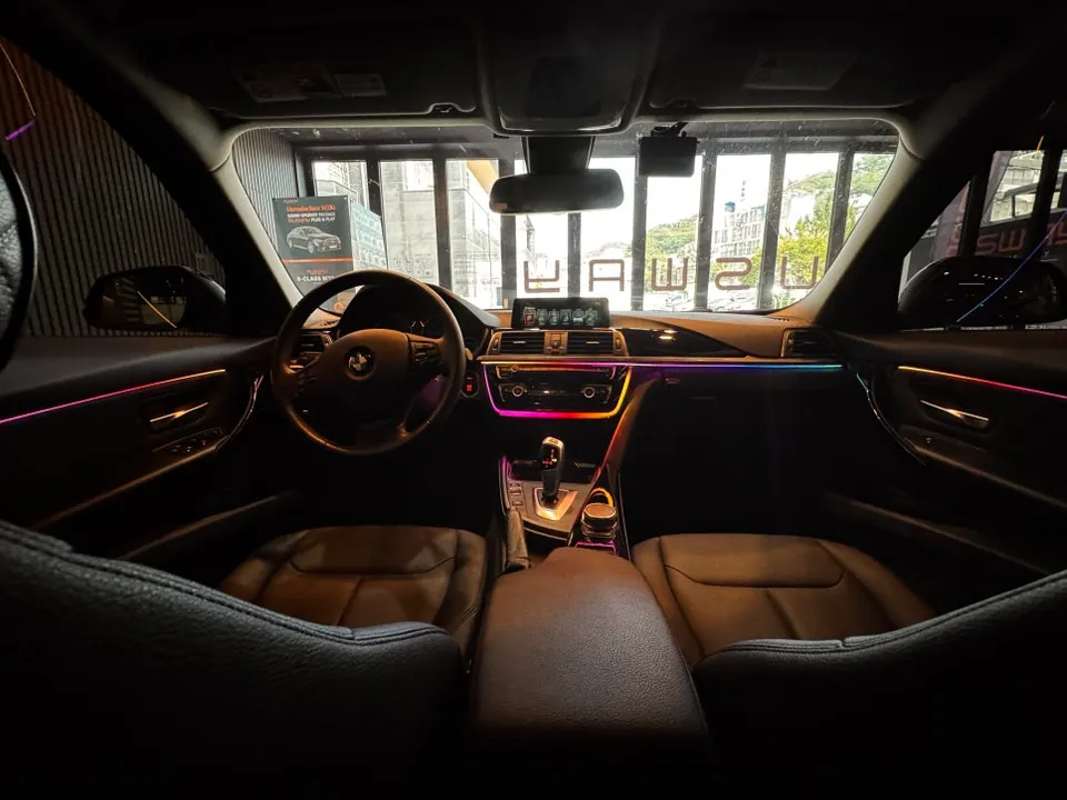 BMW 3 Series F30 ambient lighting - BMW 3 Series F30 Ambient Lighting Review: Cost & Results photo 4