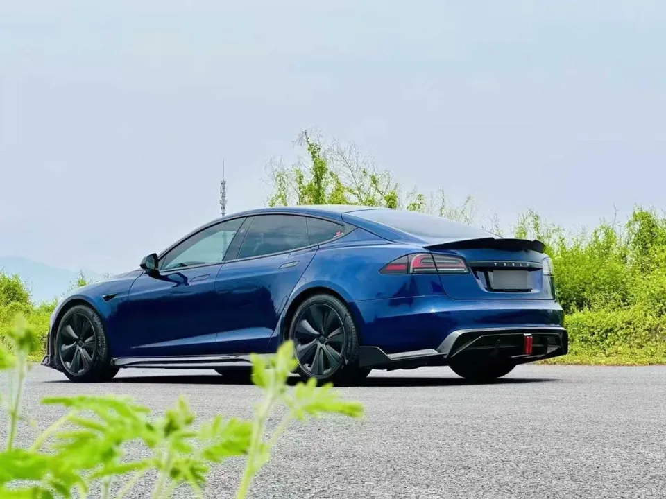 Tesla Model S Body Kit Review: Cost & Results photo 2