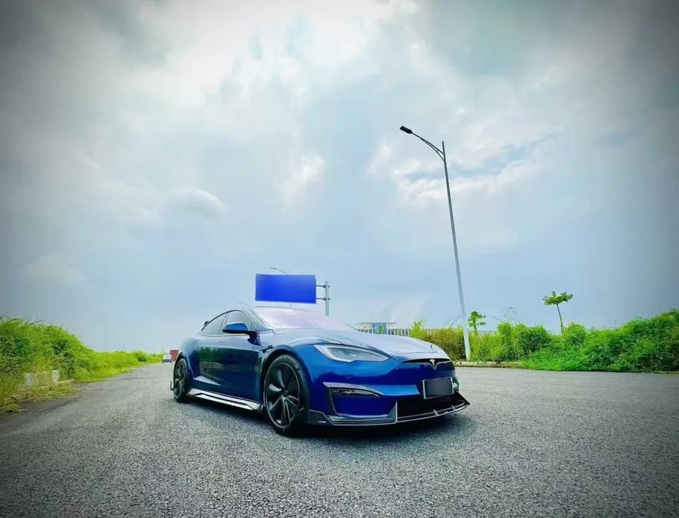 Tesla Model S body kit - Tesla Model S Body Kit Review: Cost & Results photo 3