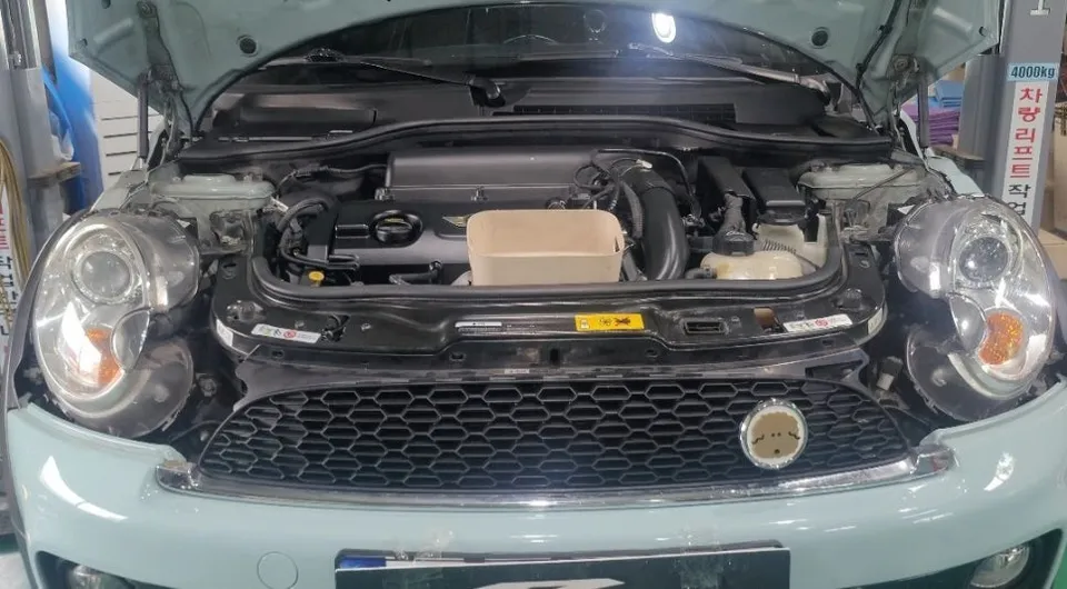 BMW Mini Cooper R56 lighting upgrade - BMW Mini Cooper R56 LED Upgrade Review — Enhanced Visibility photo 3