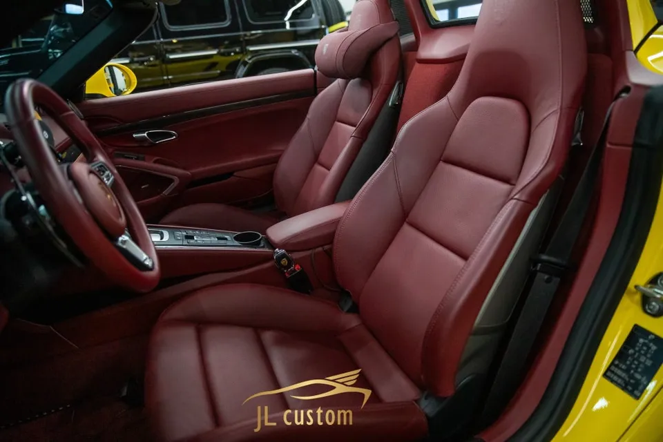 Porsche 718 Boxster Seat Climate Upgrade Review photo 3