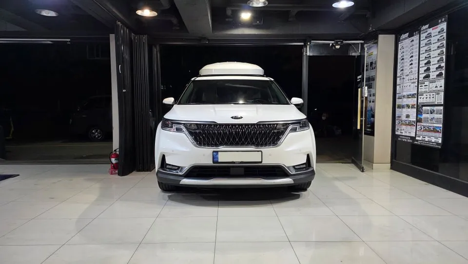 Kia Carnival 4th Gen ambient lighting installation result