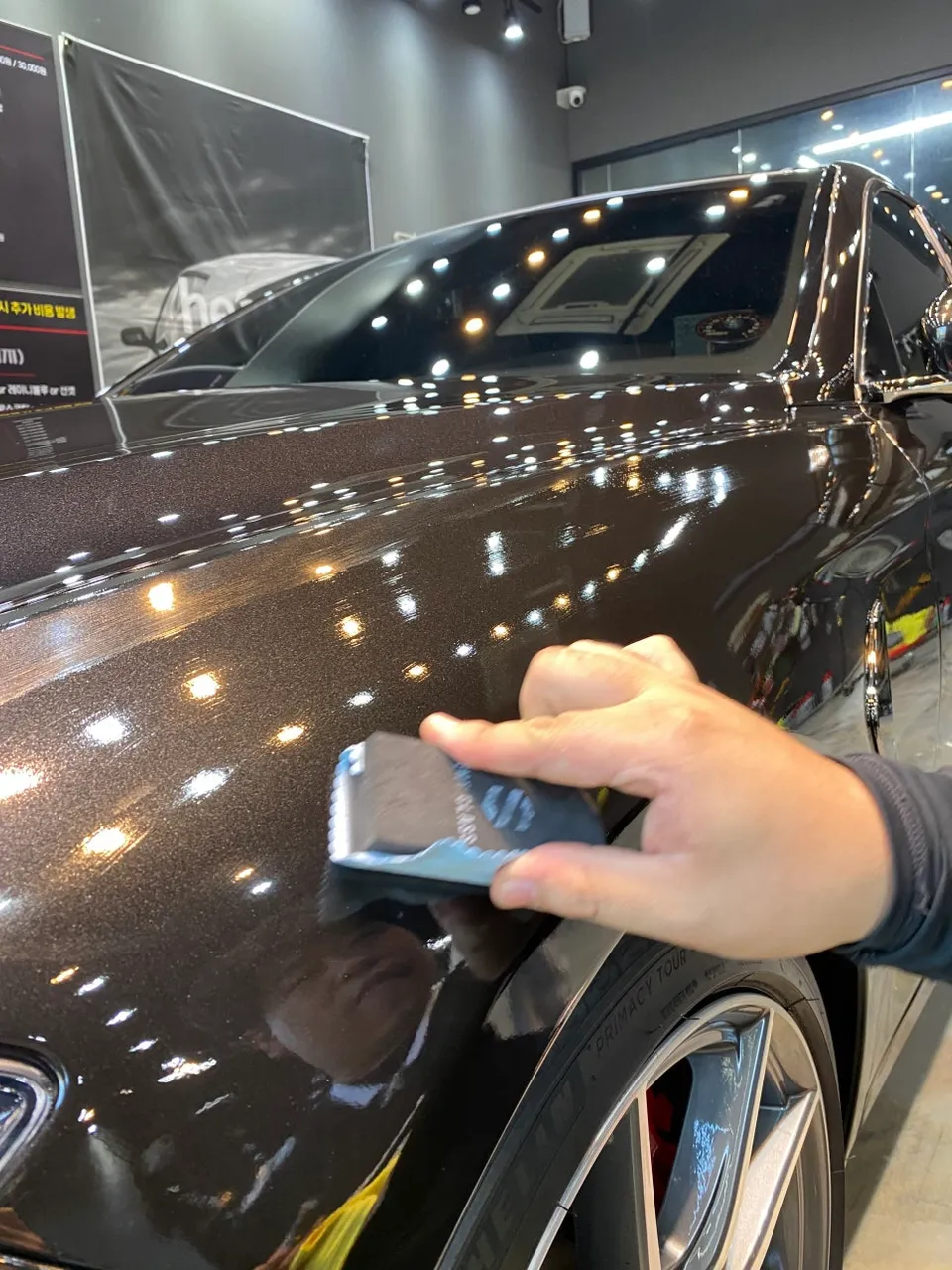 Genesis G70のガラスコーティング事例|韓国での施工例 施工写真 2-2