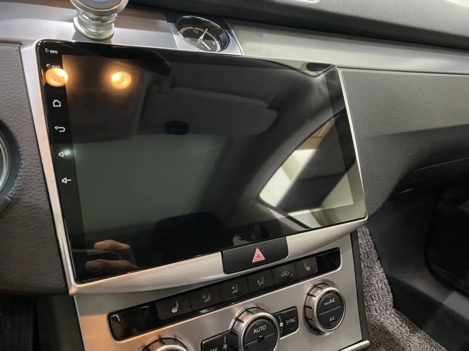 Volkswagen CCのAndroid Auto・CarPlay取付事例 施工写真 3