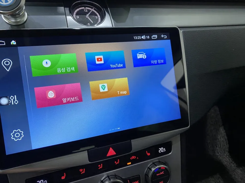 Volkswagen CCのAndroid Auto・CarPlay取付事例 施工写真 6