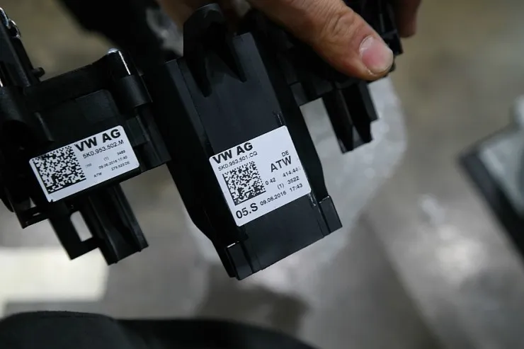 Volkswagen Tiguan remote start coding - Volkswagen Tiguan Cruise Control Installation Review photo 3