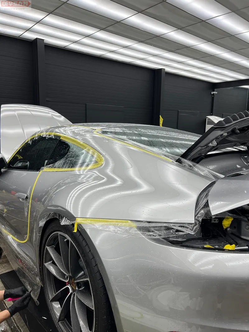 ポルシェ911のPPF施工事例|費用目安と仕上がり 施工写真 3-2