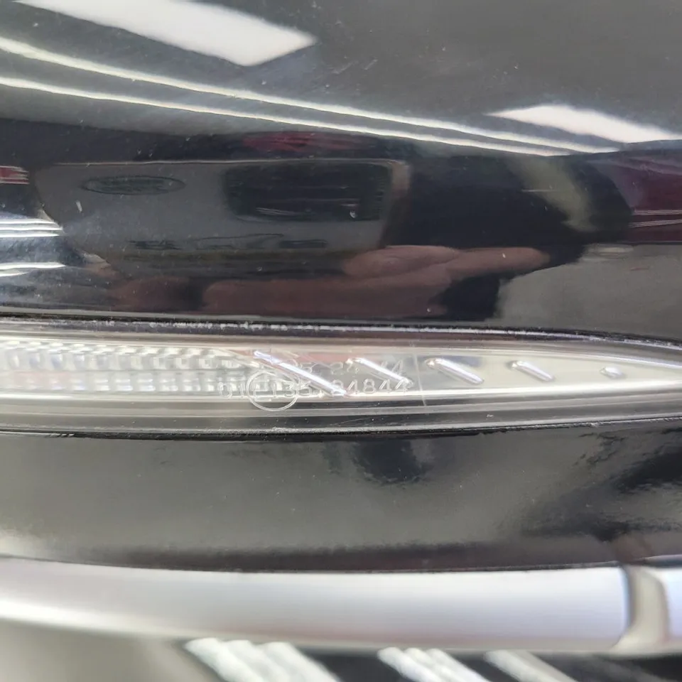 Hyundai Grandeur IGのカーラッピング事例 施工写真 1-2
