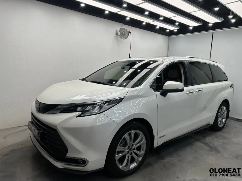 Toyota Sienna oem options installation result