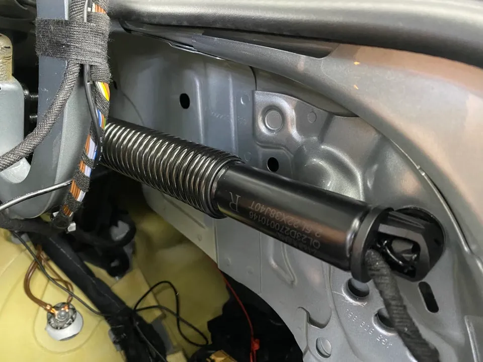 Audi A6 C7 oem options - Audi A6 C7 Power Trunk Upgrade Review — Enhanced Convenience photo 4
