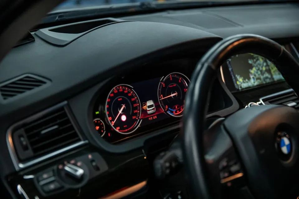 BMW 5GT android system - BMW 5GT Android Infotainment Upgrade: New Car Feel photo 5