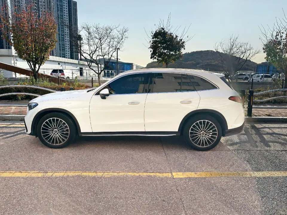 Mercedes-Benz GLC PPF施工事例|費用目安と仕上がり 施工写真 2-1
