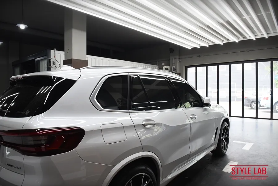 BMW X5 G05のPPF施工事例｜費用目安と仕上がり 施工写真 1-2