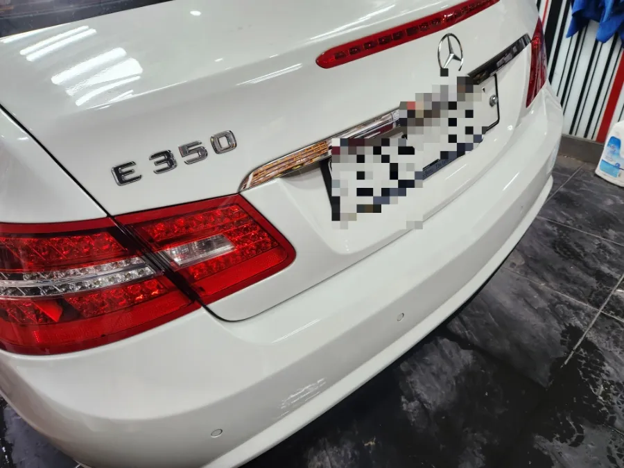 Mercedes-Benz E-Class W213のホイールリペア・塗装事例 施工写真 3-2