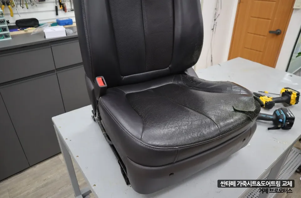 Hyundai Santa Fe interior customization - Hyundai Santa Fe Interior Customization Review photo 4