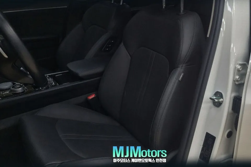 Kia K5 interior customization - Kia K5 Interior Customization Review: Seat Memory & Easy Access U photo 4
