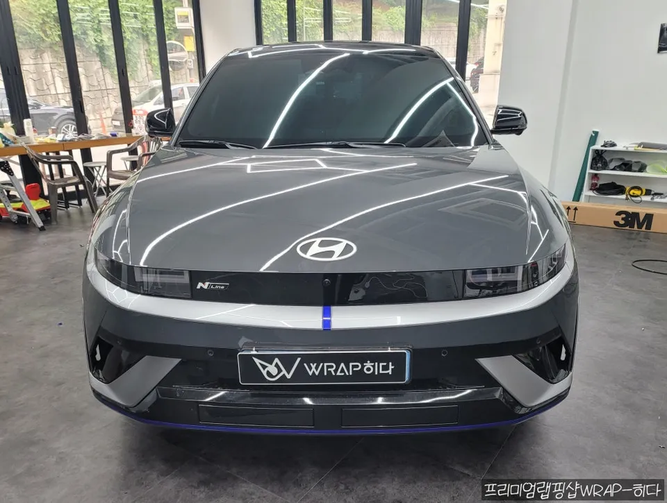 Hyundai IONIQ 5 Nのカーラッピング事例｜費用目安・仕上がり 施工写真 2-3