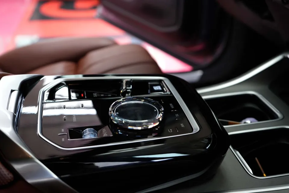 BMW 7 Series G11/G12 ppf - BMW 7 Series PPF Review — Interior Protection photo 3