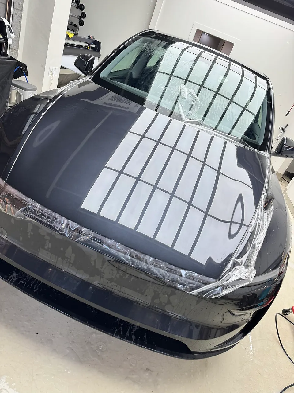 Tesla Model Y PPF施工事例|費用目安と仕上がり 施工写真 3-1