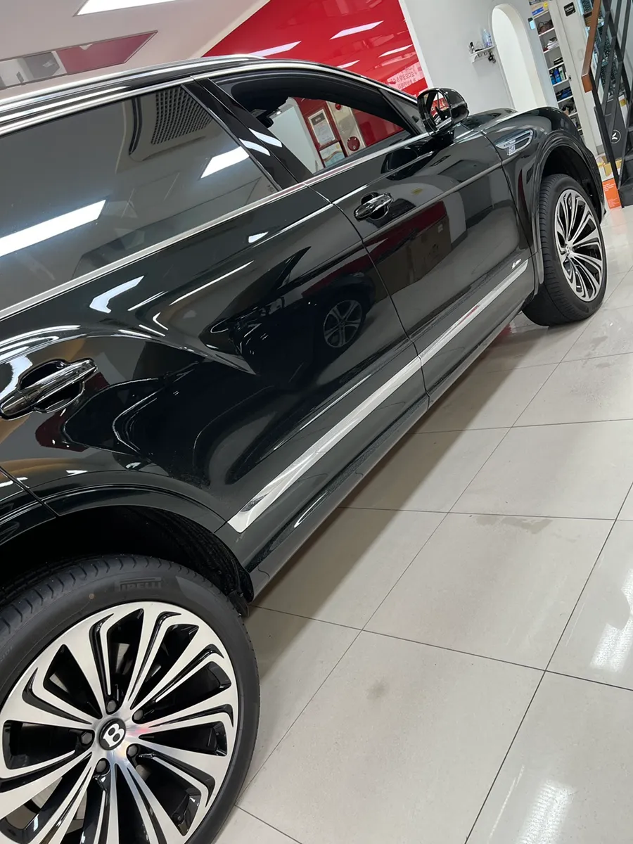 Bentley Bentayga body kit - Bentley Bentayga Body Kit Installation Review photo 4