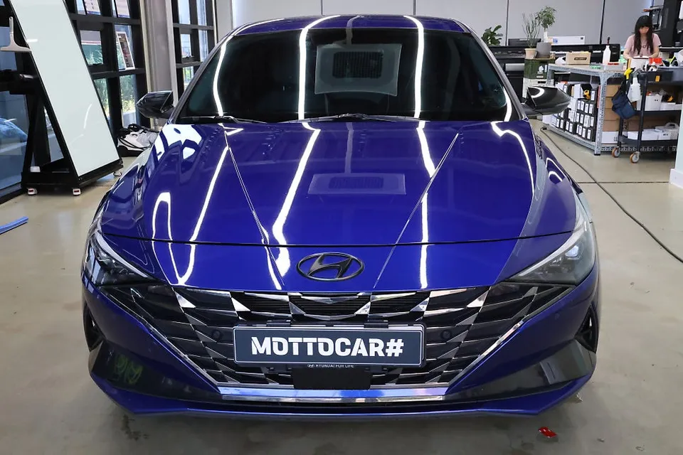 Hyundai Elantra window tinting installation result