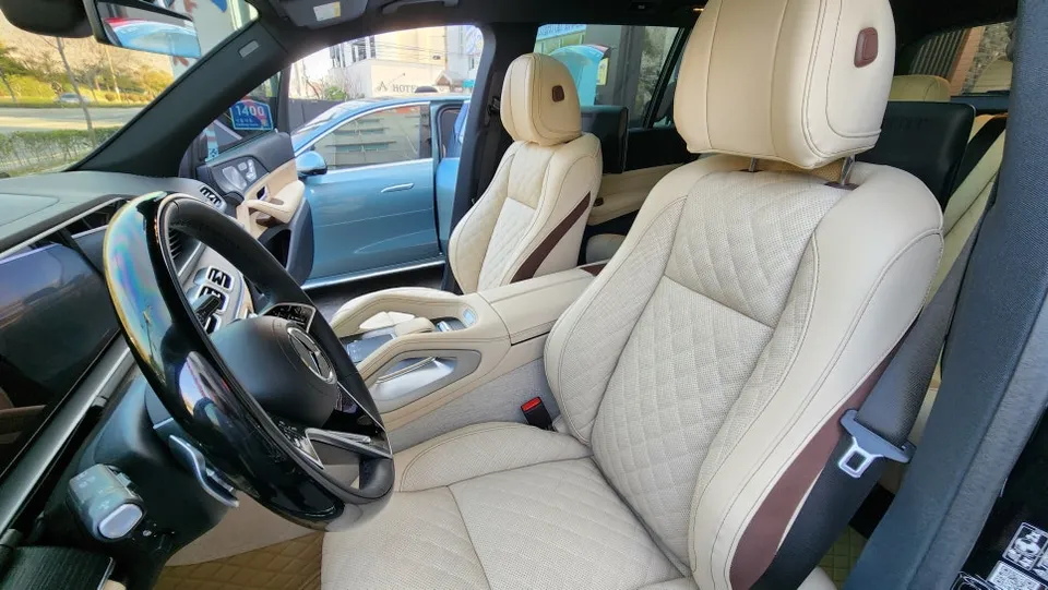 Mercedes-Benz GLS 580 interior customization - Mercedes-Benz GLS 580 Interior Customization Review photo 4