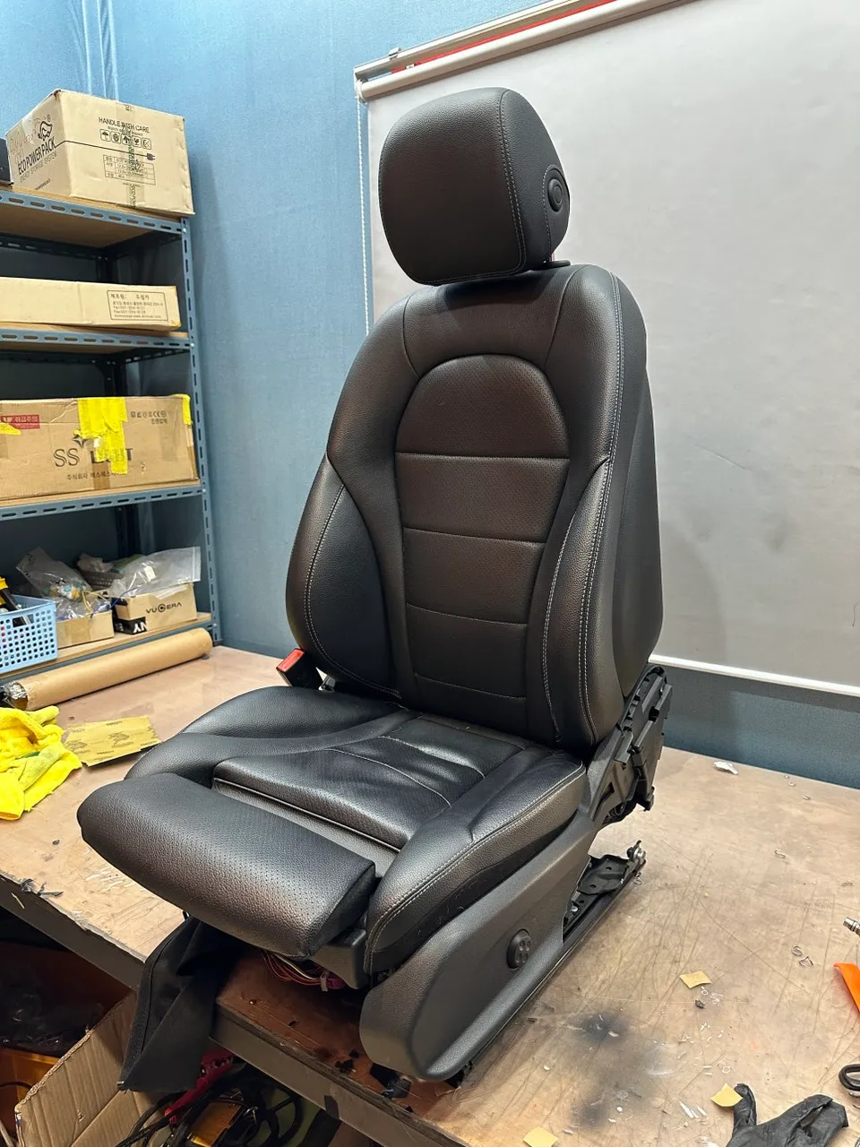 Mercedes-Benz C-Class seat ventilation - Mercedes-Benz C-Class Seat Leather Repair Review photo 4