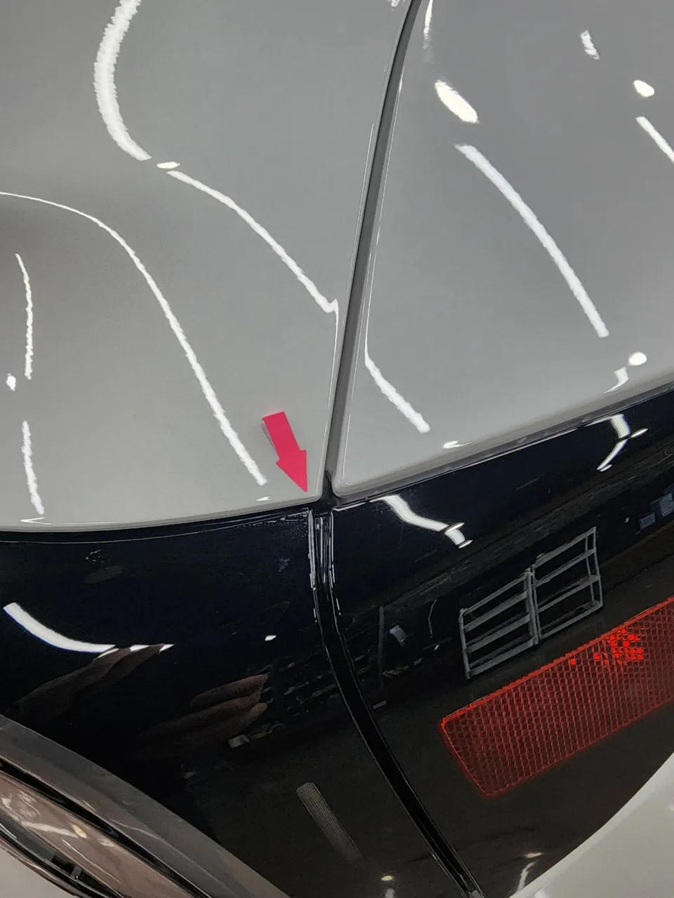Tesla Model YのPPF施工事例 施工写真 3-1