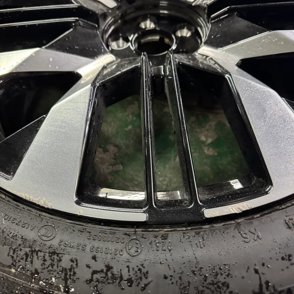 Polestar Polestar 4 wheel repair - Polestar 4 Wheel Repair Review: 22-Inch Buffing Damage Fixed photo 5