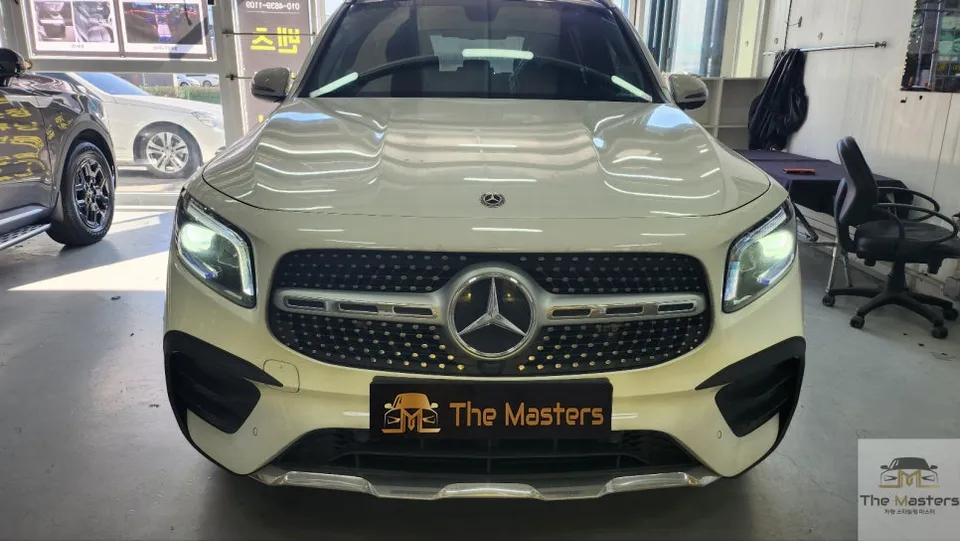 Mercedes-Benz GLB oem options installation result