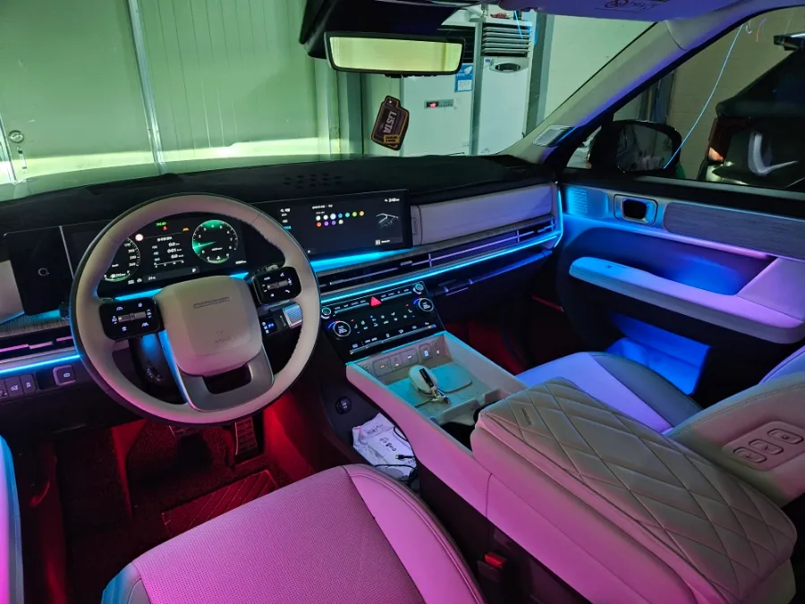 Hyundai Santa Fe MX5 Ambient Lighting Review - Enhanced Mood Ligh