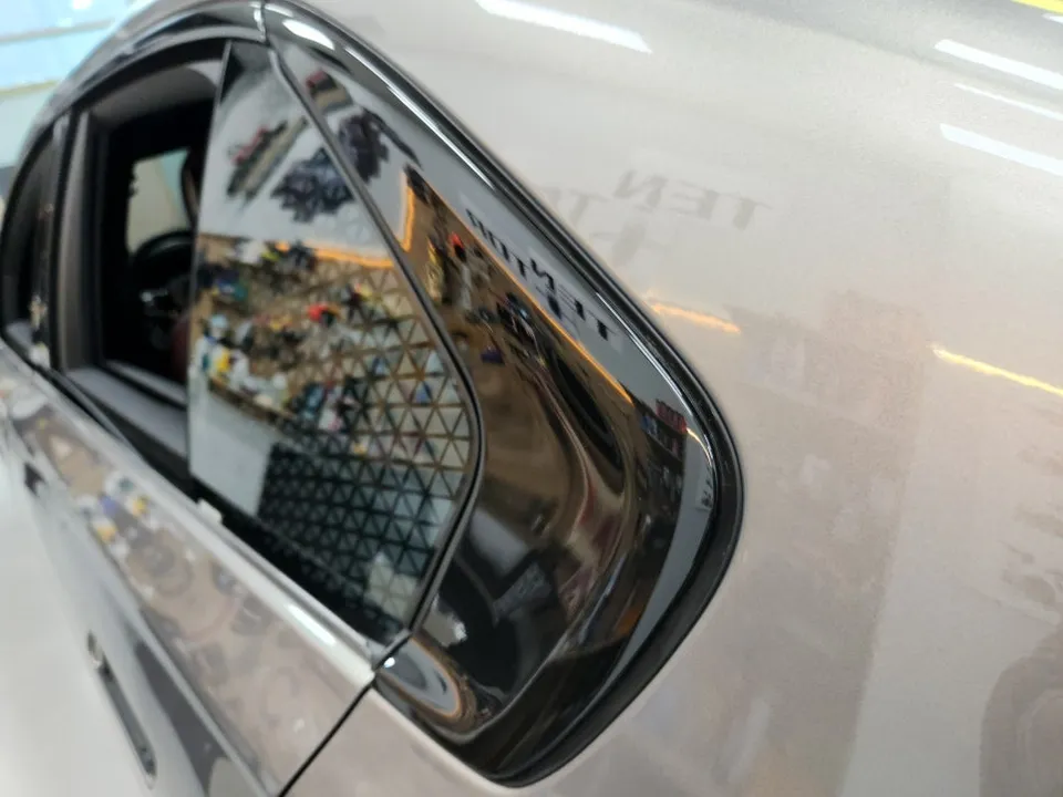 BMW 7 SeriesのカラーPPF施工事例|費用目安・仕上がり 施工写真 1-3