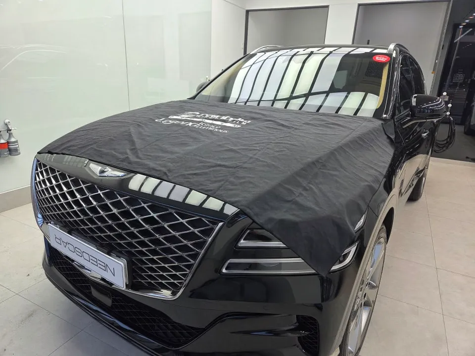 Genesis GV80 window tinting - Genesis GV80 Window Tinting Review — Apex SG850 Glare Reduction photo 4