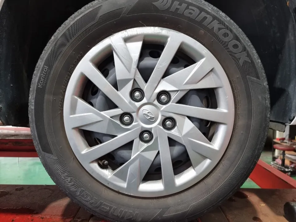Hyundai Elantra CN7 wheel repair - Hyundai Elantra CN7 Wheel Repair Installation Review — Cost photo 4