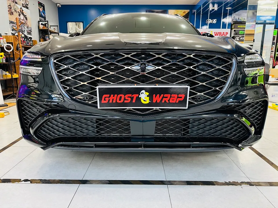Genesis GV70のカーラッピング事例｜費用目安・仕上がり 施工写真 3-2