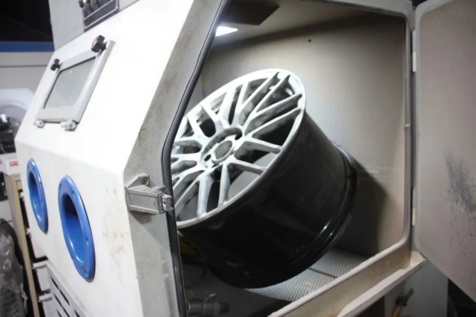 Mercedes-Benz AMG GT wheel repair - Mercedes-Benz AMG GT Wheel Refinishing Review — Matte Black photo 6