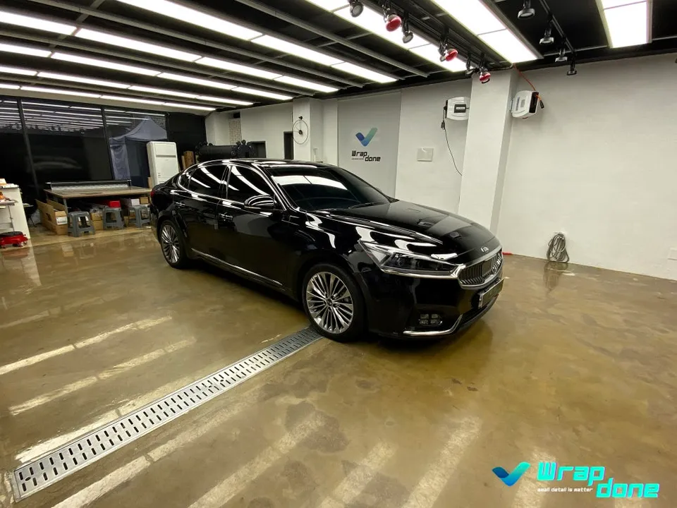 Kia K7 YGのカーラッピング事例|内装カスタム 施工写真 1-1