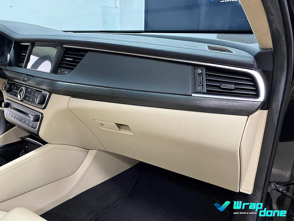 Kia K7 YGのカーラッピング事例|内装カスタム 施工写真 2-3