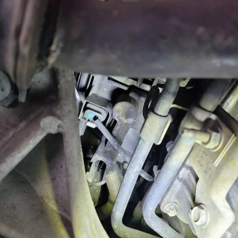 Infiniti Q50 body repair - Infiniti Q50 Alternator Replacement Review photo 4