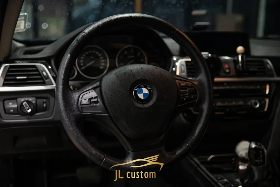 BMW 3 Series G20 steering wheel - BMW 3 Series G20 Steering Wheel Heater Upgrade Review photo 3