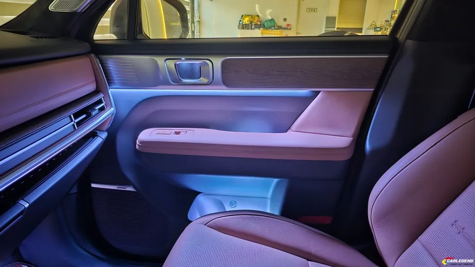 Hyundai Santa Fe MX5 ambient lighting - Hyundai Santa Fe MX5 Ambient Lighting Review — Cost & Results photo 6