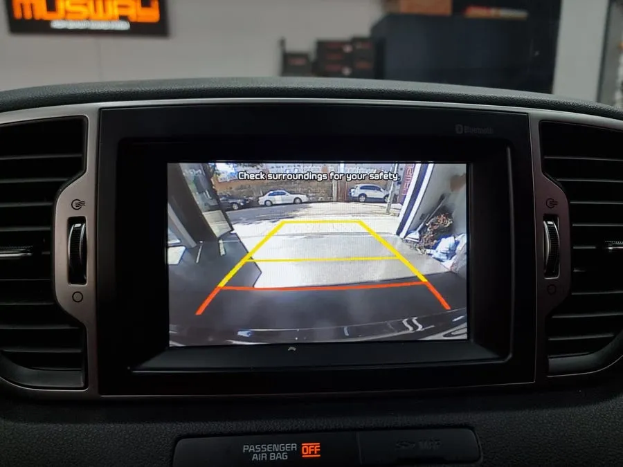 Kia Sportage QLのAndroid Auto・CarPlay取付事例 施工写真 1-2