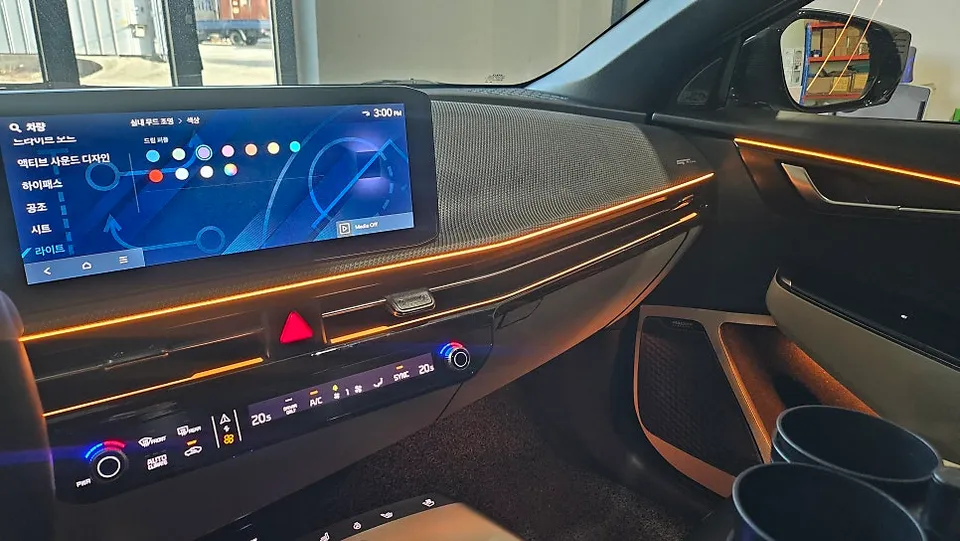 Kia EV6 Ambient Lighting Review: Cost & Before/After photo 3