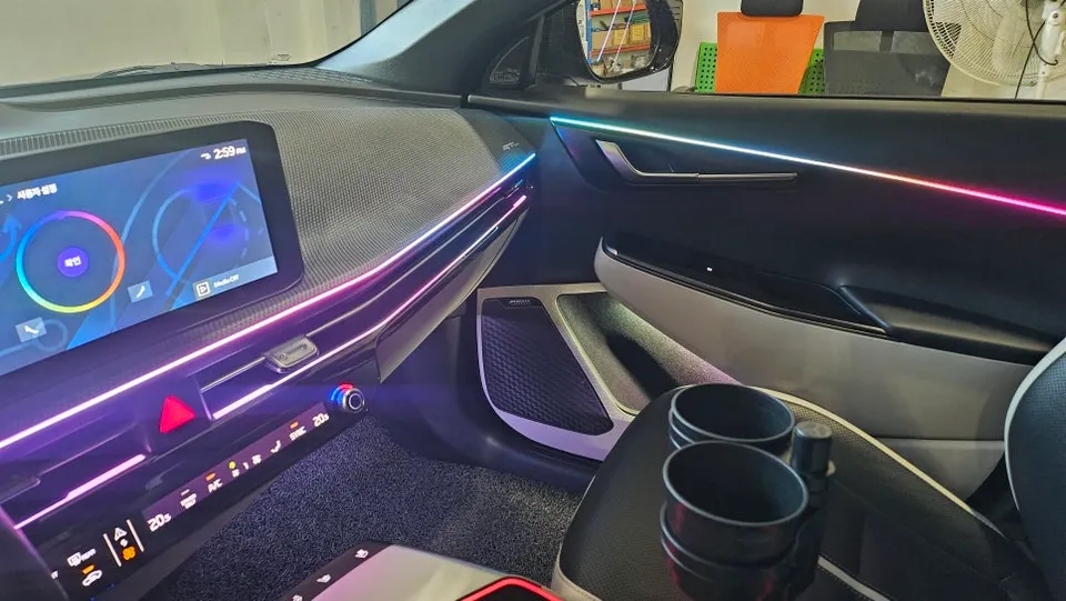Kia EV6 ambient lighting - Kia EV6 Ambient Lighting Review: Cost & Before/After photo 4