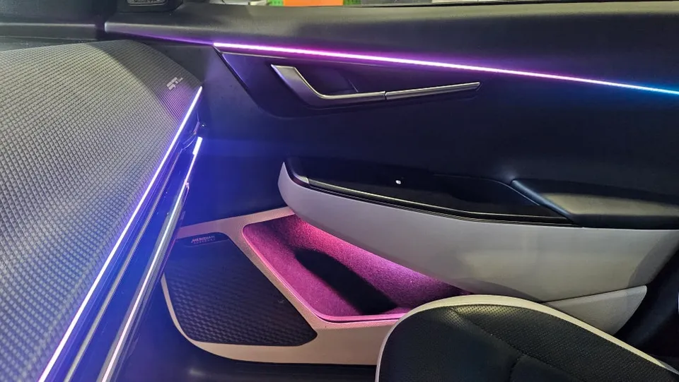 Kia EV6 ambient lighting - Kia EV6 Ambient Lighting Review: Cost & Before/After photo 5
